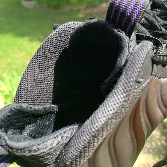 Nike Eggplant Foamposite - Picture 4 of 7